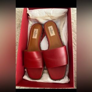 Valentino Garavani Rockstud slide sandals